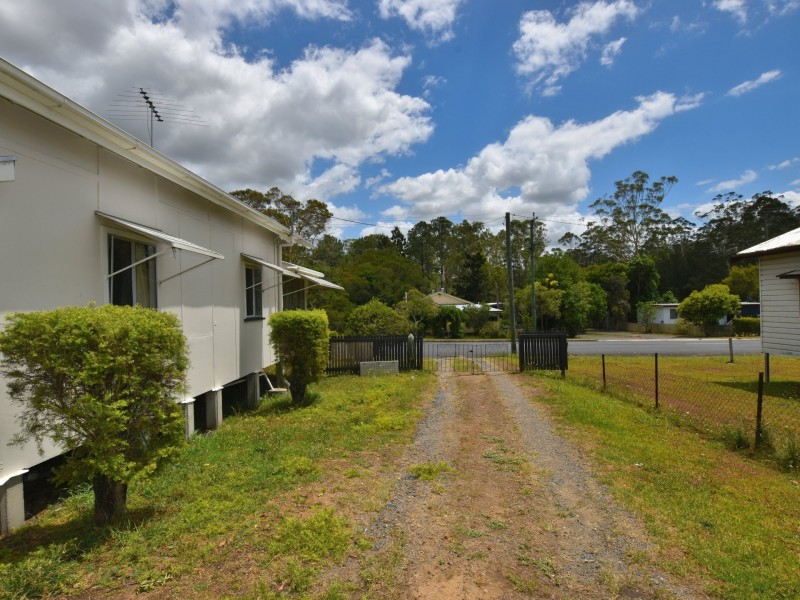 44 George Street, Woodford QLD 4514