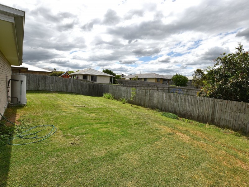 24 Settlers Rise, Woolmar QLD 4515
