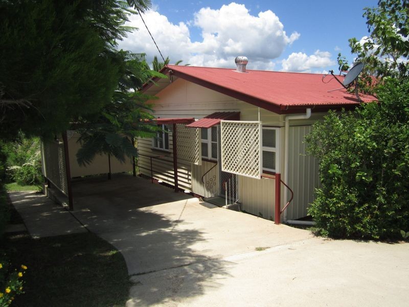 63 Atthow Street, Kilcoy QLD 4515