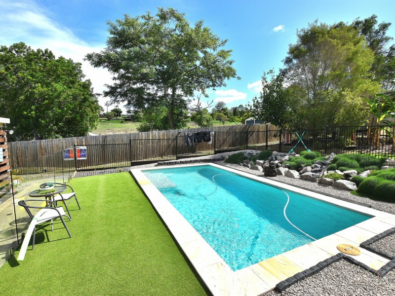 97 Seib Street, Kilcoy QLD 4515