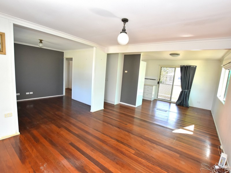 21 Gloucester street, Woodford QLD 4514