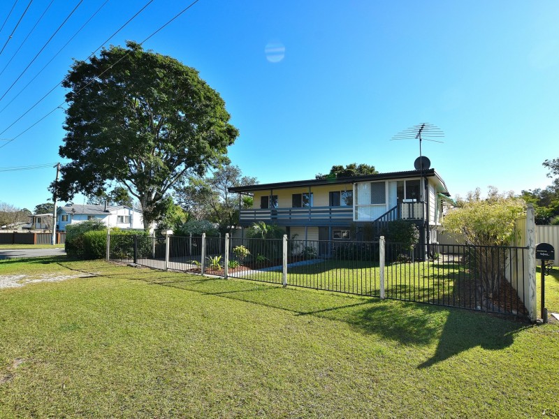 21 Gloucester street, Woodford QLD 4514