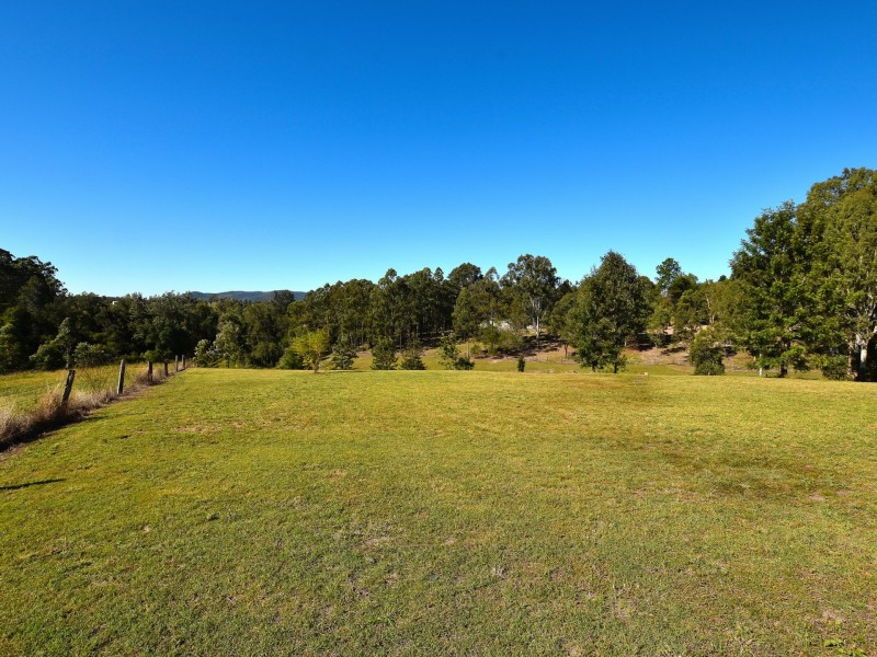 60 Mary Smokes Creek Road, Royston QLD 4515