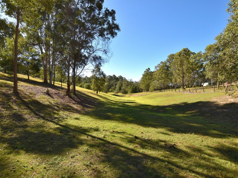 60 Mary Smokes Creek Road, Royston QLD 4515