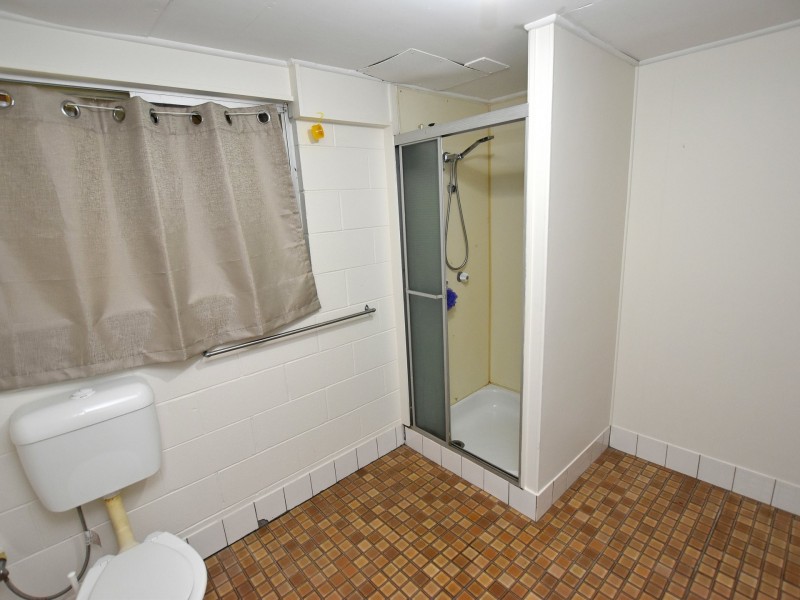 18 Robson Street, Kilcoy QLD 4515