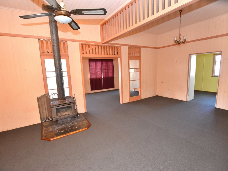 17 Carseldine Street, Kilcoy QLD 4515