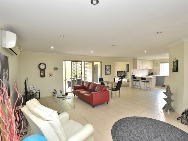 19 Taminga Circuit, D’aguilar QLD 4514