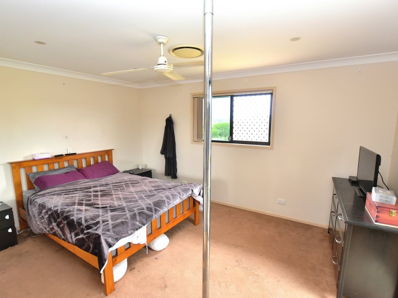 10 Golf Links Crt, Kilcoy QLD 4515