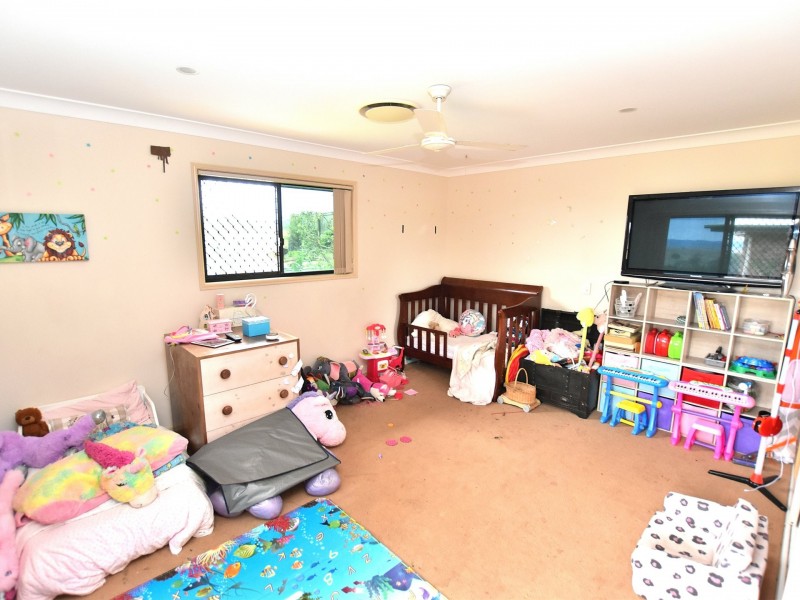 10 Golf Links Crt, Kilcoy QLD 4515