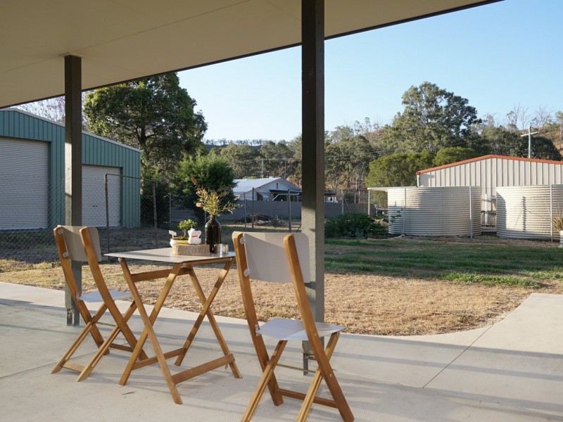 5 Burrows Street, Moore QLD 4306