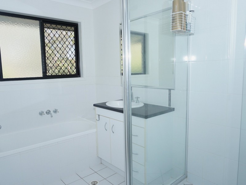 5 Burrows Street, Moore QLD 4306
