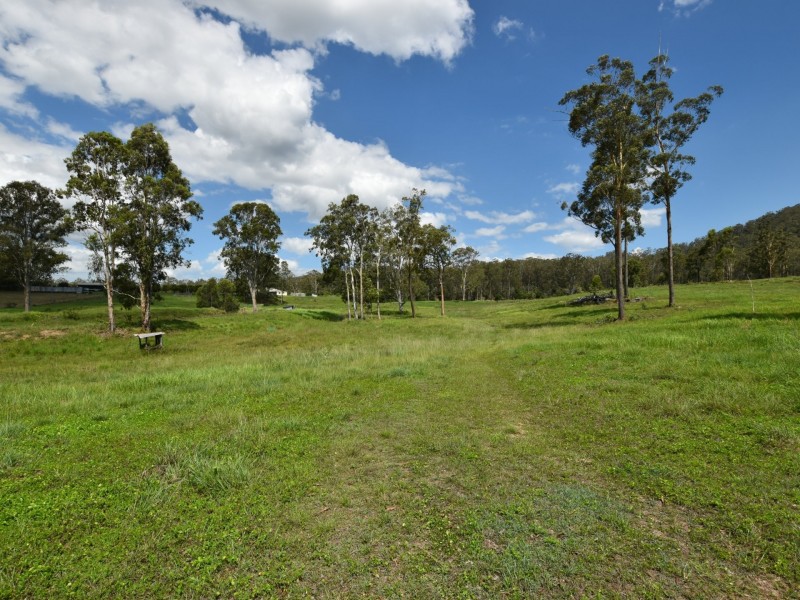 240 McLeod Lane, Delaneys Creek QLD 4514
