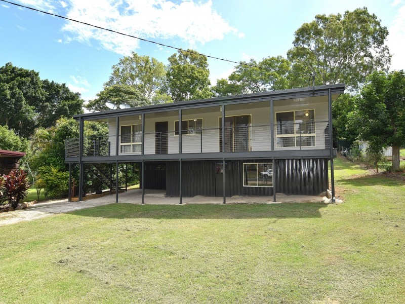 13 Wallis Street, Kilcoy QLD 4515