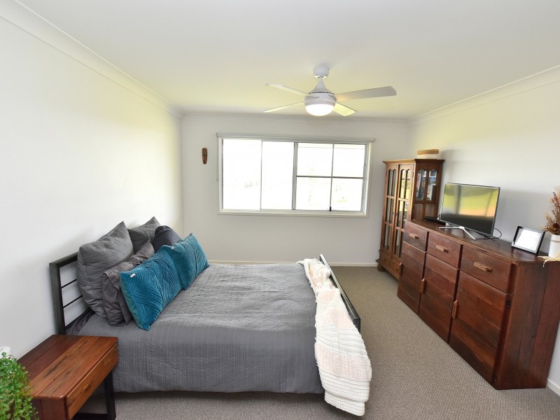 15 PINE TREE DRIVE, Winya QLD 4515