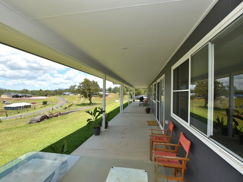 15 PINE TREE DRIVE, Winya QLD 4515
