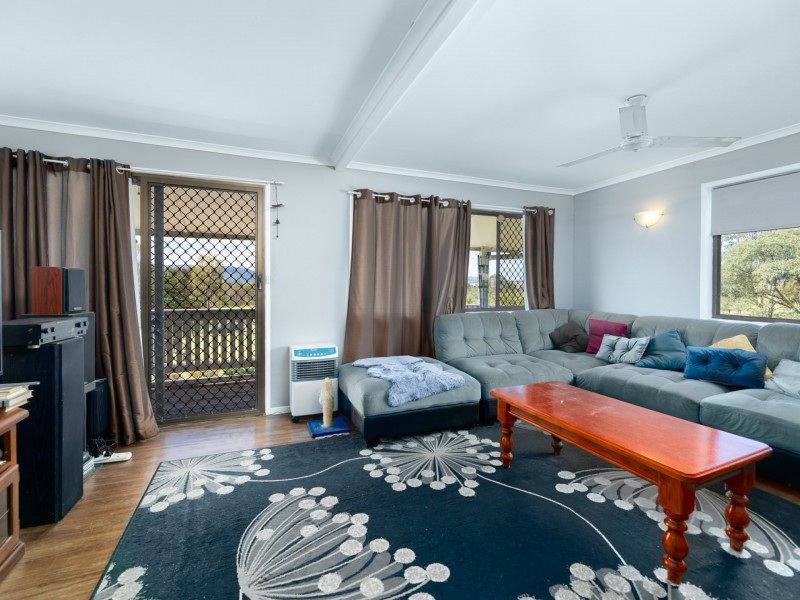1405 Neurum Road, Mount Archer QLD 4514