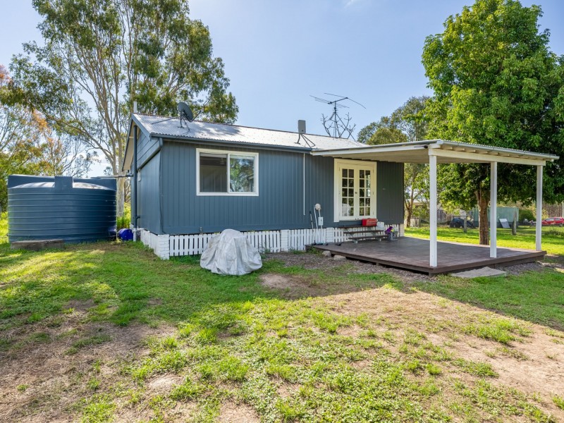 1405 Neurum Road, Mount Archer QLD 4514