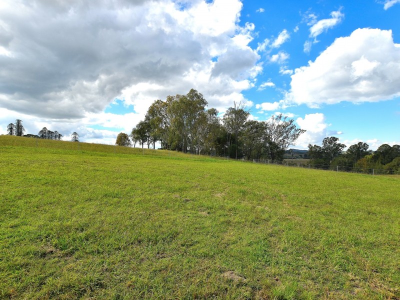 LOT 27 ATHERTON PLACE, Winya QLD 4515