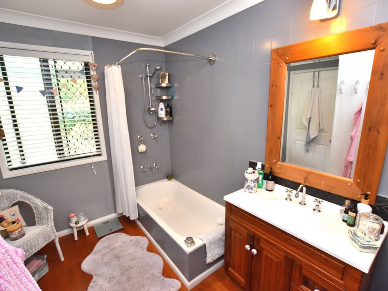 1342 Sandy Creek Road, Sandy Creek QLD 4515