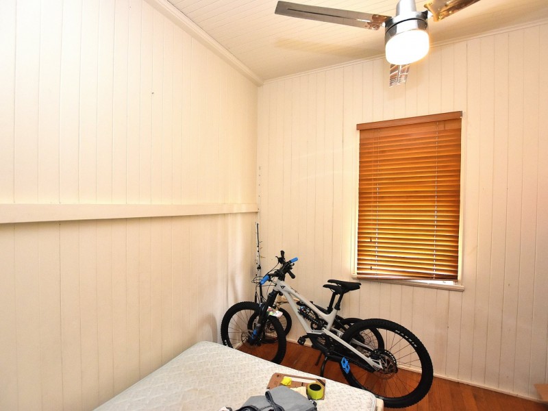 33 Royston Street, Kilcoy QLD 4515