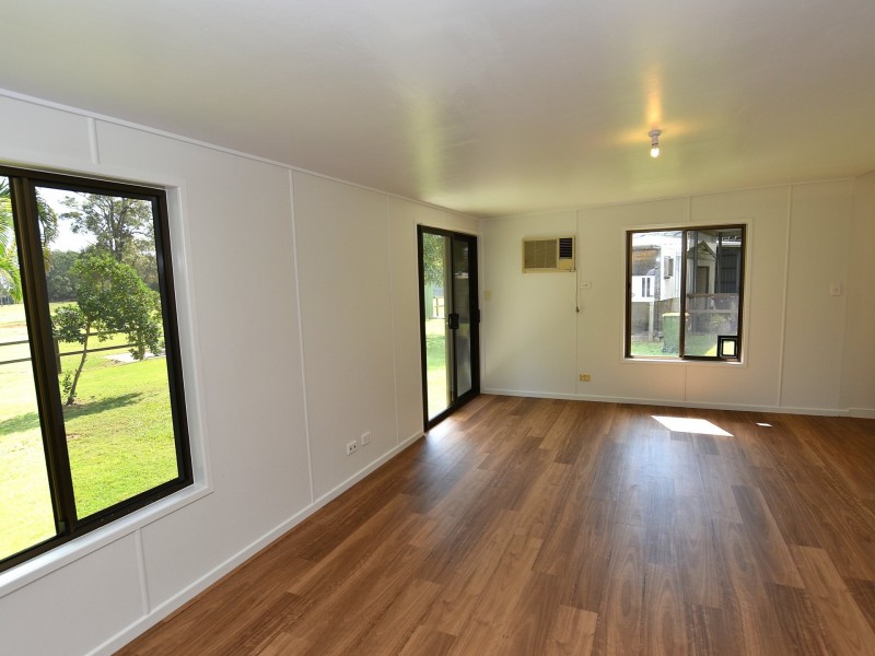 31 Mimosa Street, Woodford QLD 4514