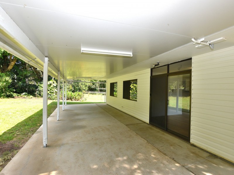 31 Mimosa Street, Woodford QLD 4514