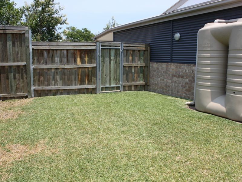 7/4 Robson Street, Kilcoy QLD 4515