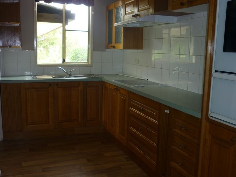 190 Kianawah Rd, Wynnum West QLD 4178