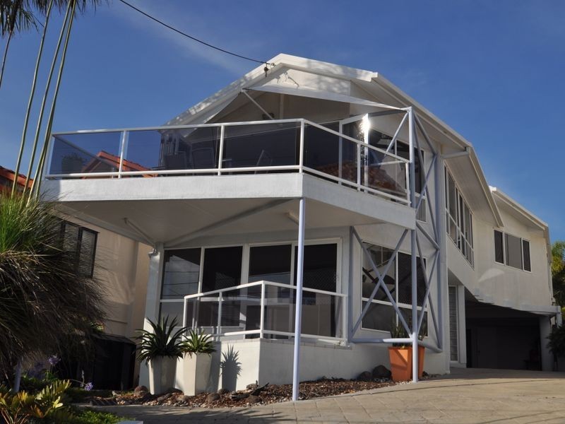 87 Oceana Terrace, Manly QLD 4179