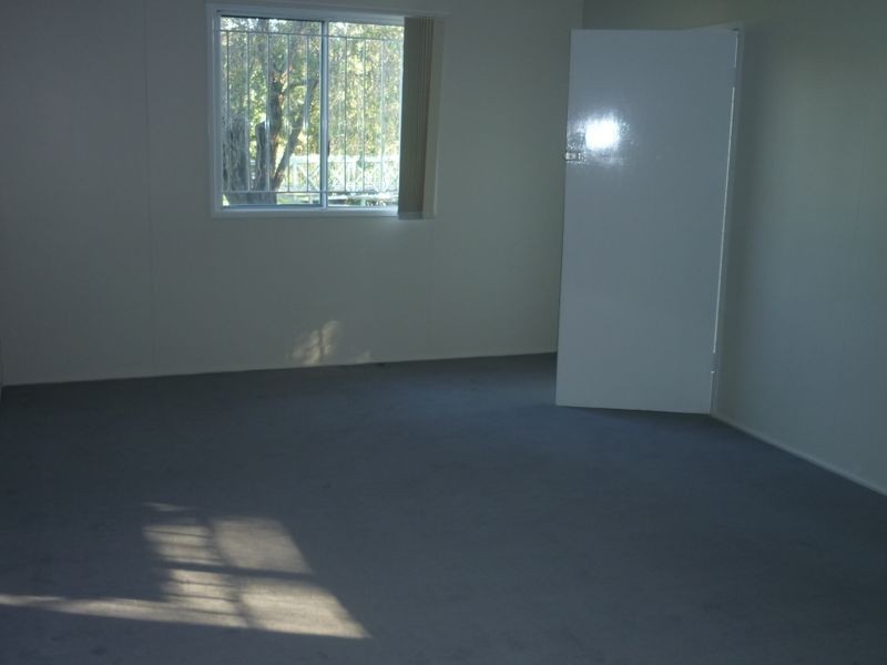 35 Andrew Street, Lota QLD 4179