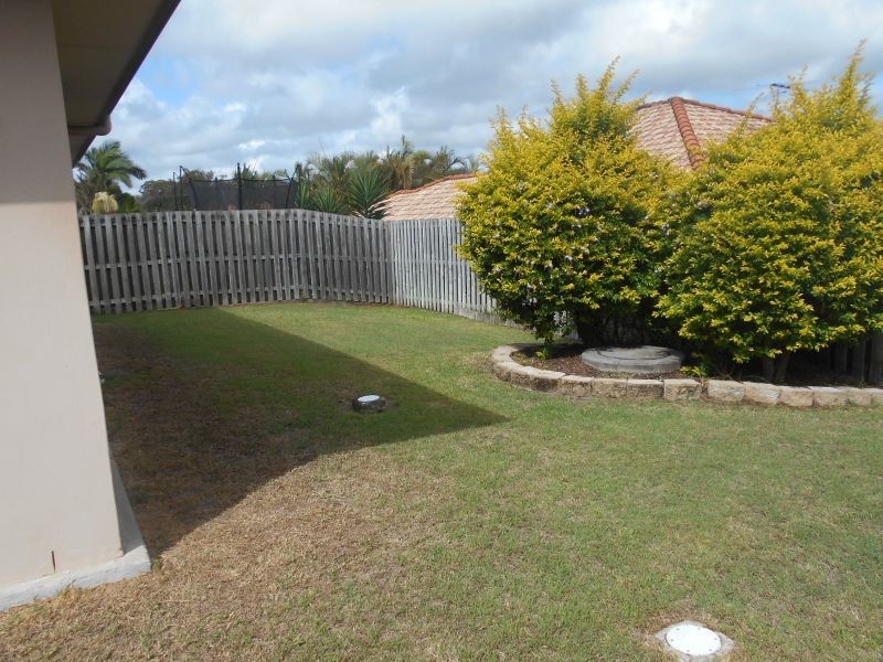 24 Ross Place, Wakerley QLD 4154