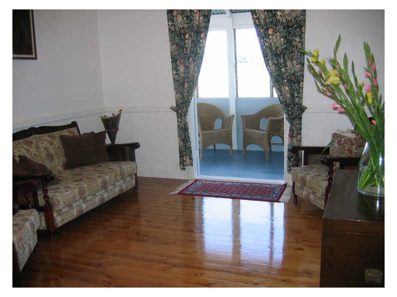 151 Carlton Terrace, Manly QLD 4179