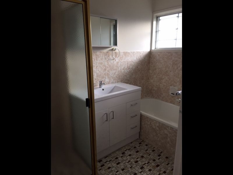 24 Brierty Street, Wynnum QLD 4178