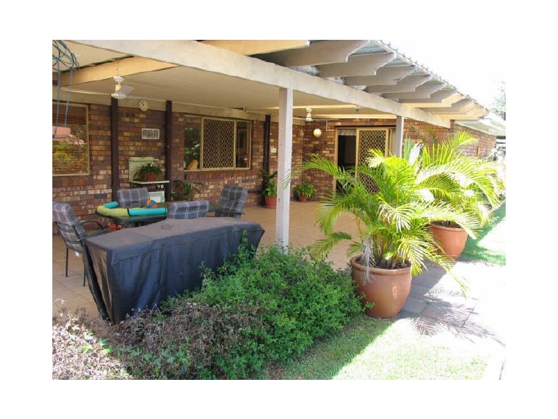 19 Attey Street, Manly West QLD 4179