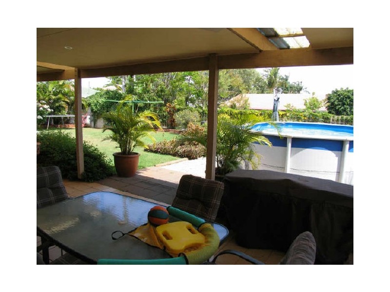 19 Attey Street, Manly West QLD 4179