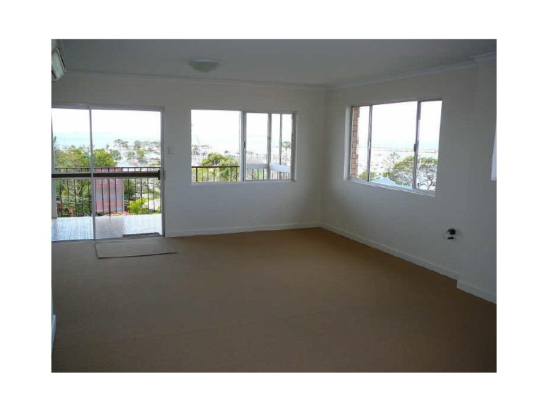 4/20 Benalla Street, Manly QLD 4179