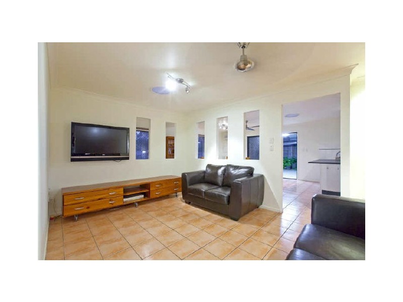 43 Fullerton St, Alexandra Hills QLD 4161