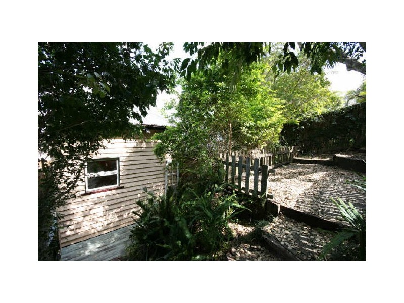 78 Kingsbury Tce, Norman Park QLD 4170