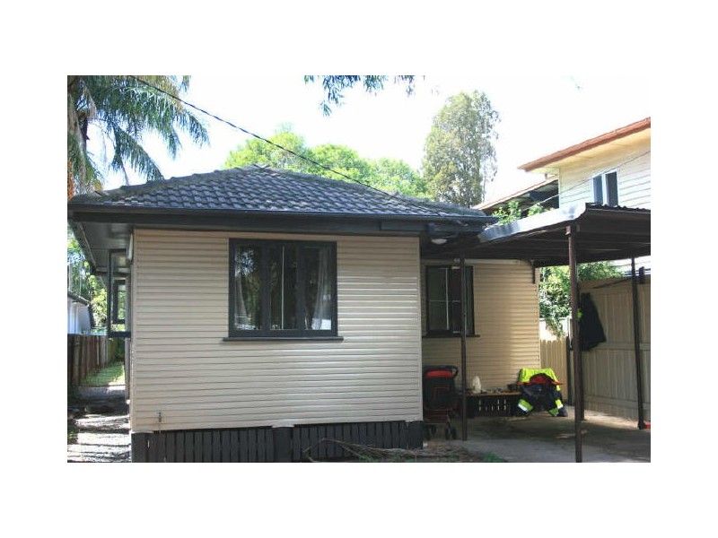 68 Wondall Road, Wynnum West QLD 4178