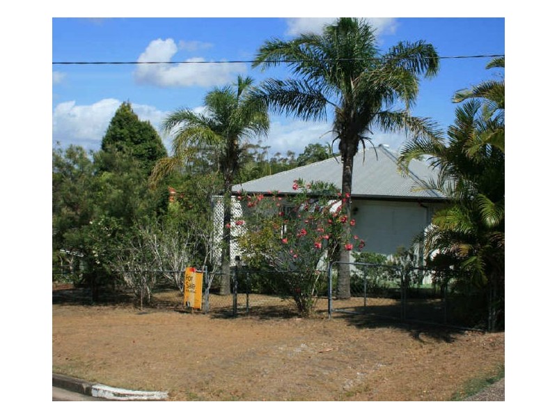 27 Parramatta St, Manly QLD 4179