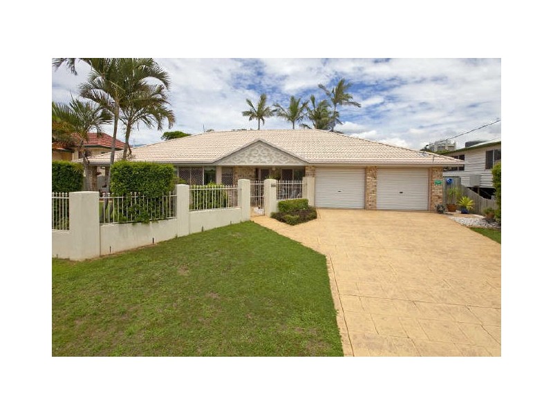 8 Fisher St, Manly QLD 4179
