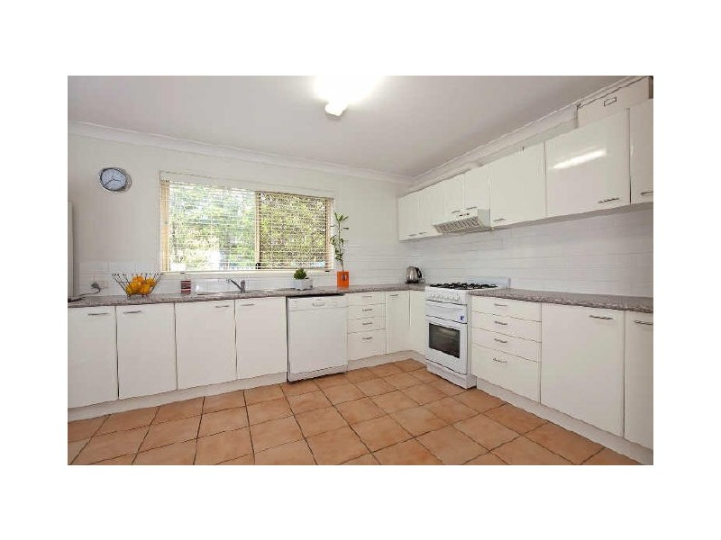 2/181 Mountjoy Tce, Manly QLD 4179