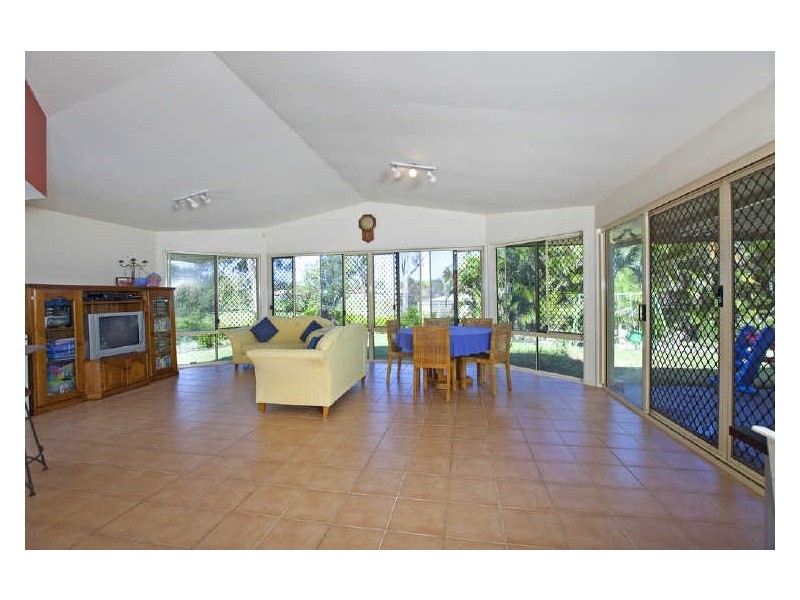 1749 Wynnum Rd, Tingalpa QLD 4173