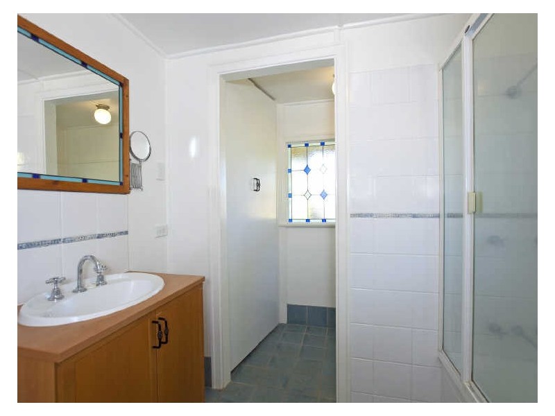 29 Haig Street, Wynnum West QLD 4178