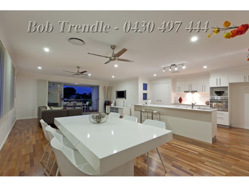 48 Shepherd St, Wynnum QLD 4178