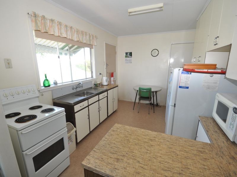 30 Villiers St, Lota QLD 4179