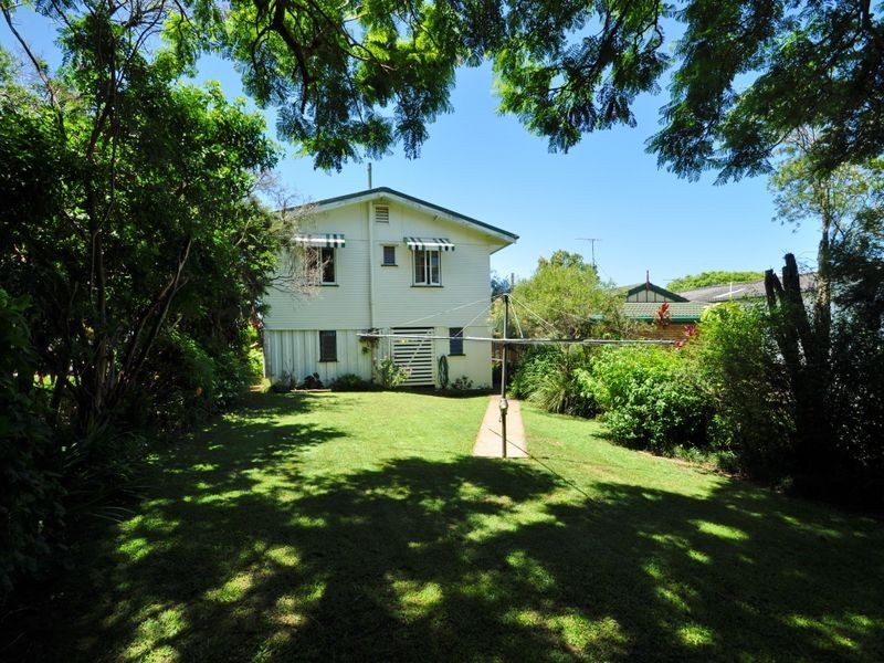 30 Villiers St, Lota QLD 4179