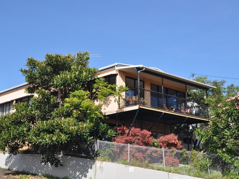 72 Akonna Street, Wynnum QLD 4178