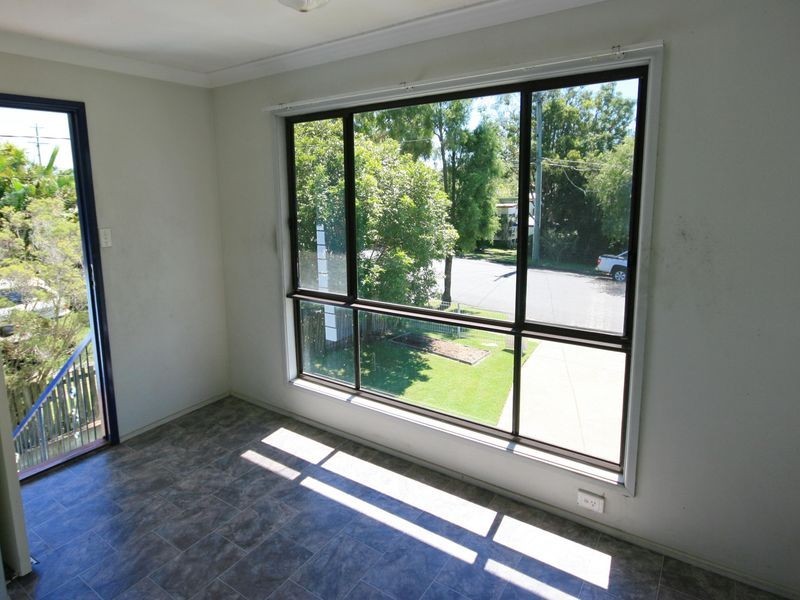 56 Hindes St, Lota QLD 4179