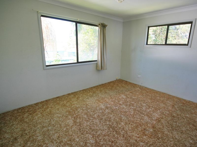 56 Hindes St, Lota QLD 4179